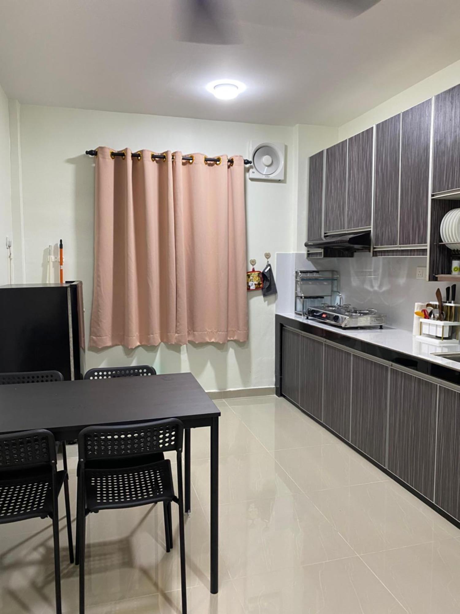 Igo Homestay Subang Airport シャー・アラム エクステリア 写真